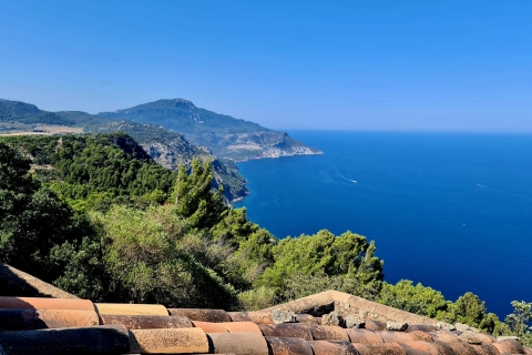 Mallorca: Secrets of Tramuntana Self Drive Tour with Lunch Tour in English with Your Own Car