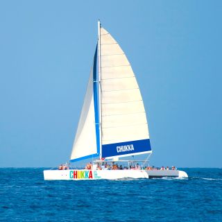 Dunn's River: Catamaran Day Cruise & Snorkeling Tour