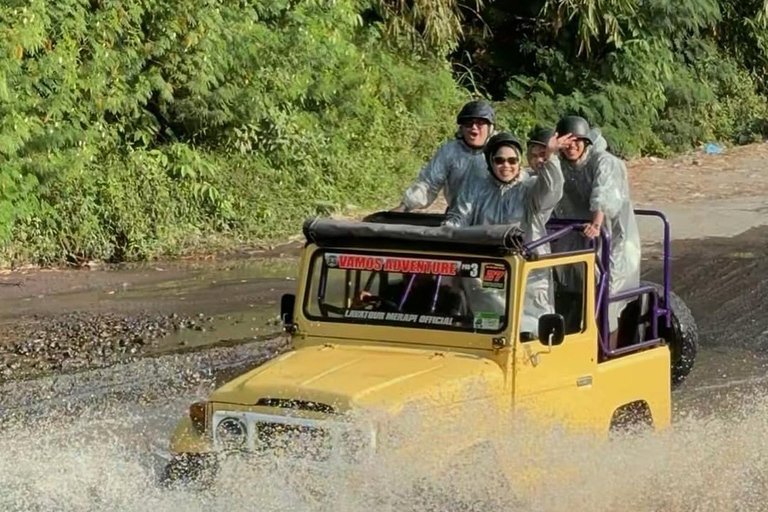 Sultan Palace, Water Castle & Merapi Volcano 4WD Jeep Tour Sultan Palace, Water Castle & Merapi 4WD Jeep Day Tour