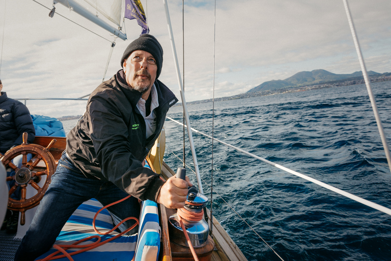 Taupo : croisière de 2,5 h aux Maori Rock CarvingsCroisière au soir/coucher du soleil