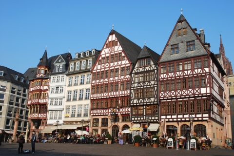 Frankfurt: Self-Guided Escape Game and Tour Escape Tour in German