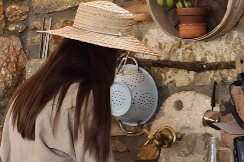 Rhodes: 1952 Farmhouse Cooking & Lunch with Unlimited Wine Rhodes: Cooking Class & Lunch at a traditional Farmhouse