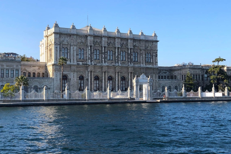 Croisière sur le Bosphore et visite du palais de Dolmabahçe