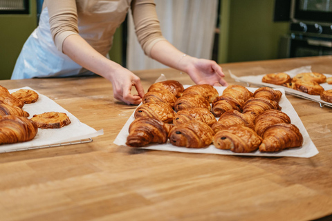 Parigi: Corso di cottura di croissant francesi con uno chef