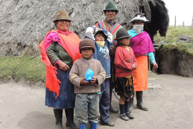 Van Quito: privétour Quilotoa-meer met transfer en lunch