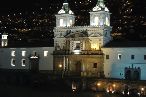 Quito: Geführte Nachtwanderung mit Stadtbesichtigung