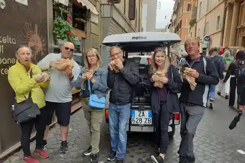Rome: Golf Cart Food Tour with Hotel Pickup 4 hours