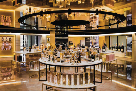 Champagne: Private Tour of Veuve Clicquot, Moët & Ruinart