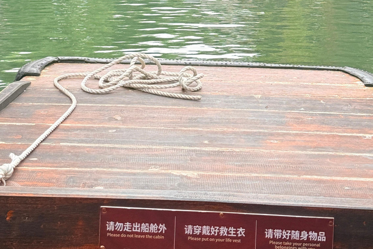 From Shanghai: Wuzhen Ancient Water Town 1-Day Private Tour Chinese / English-Speaking Tour Guide