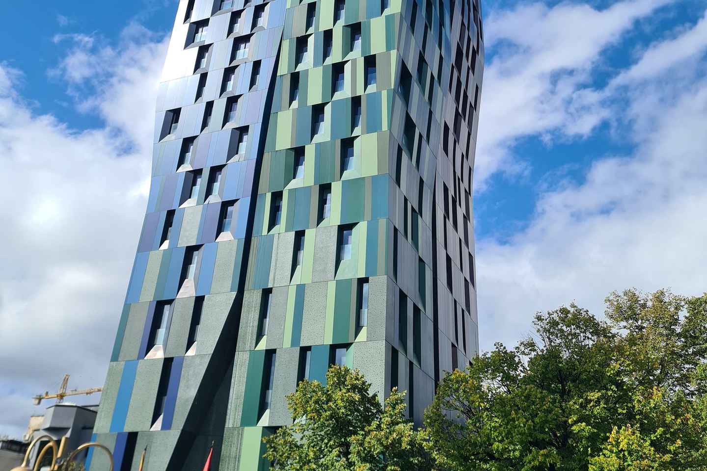 塔那之旅——与当地人一起探索地拉那