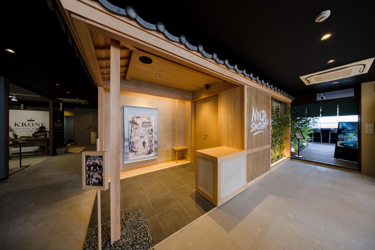 Kyoto: Ninja Experience in a Real Ninja House in Arashiyama Ninja Experience + Costume