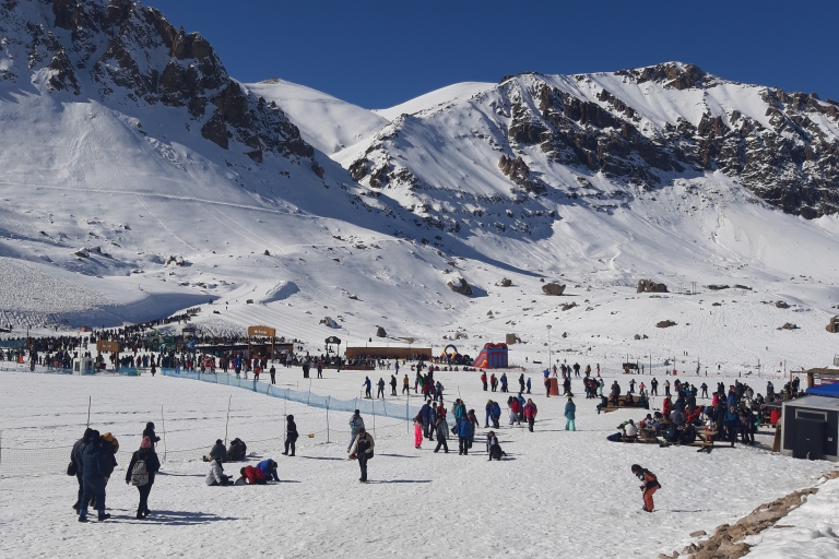 Au départ de Santiago : Entrée au parc de Farellones et cours de skiAu départ de Santiago : Entrée de Farellones Valle Nevado et cours de ski