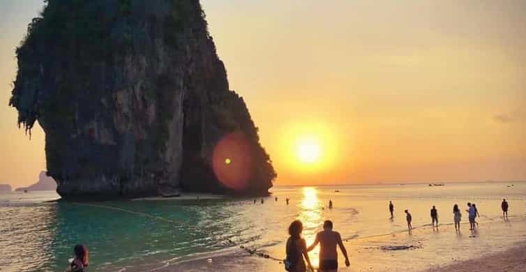 Railay Beach Sunset: A Magical Experience in a Thai Paradise - A