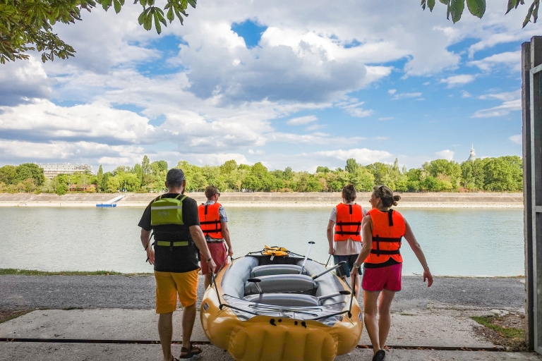 Budapest: Danube River Rafting Experience and Drink