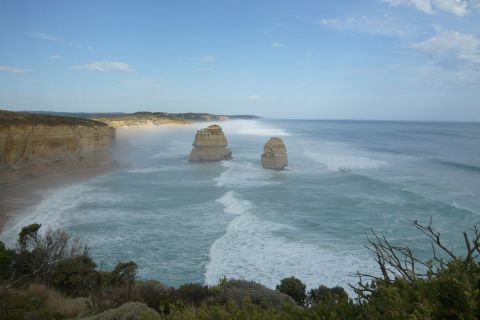 From Melbourne: 3-Day Great Ocean Road Tour with Lodging
