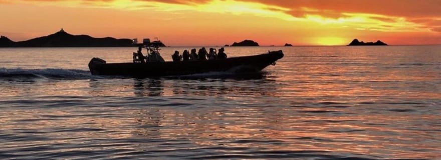 Ajaccio/Porticcio : excursion au coucher du soleil et apéritif aux îles Sanguinaires