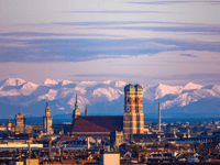 München, Rundflug München, Seen, Schlösser, Alpen abAugsburg - Housity