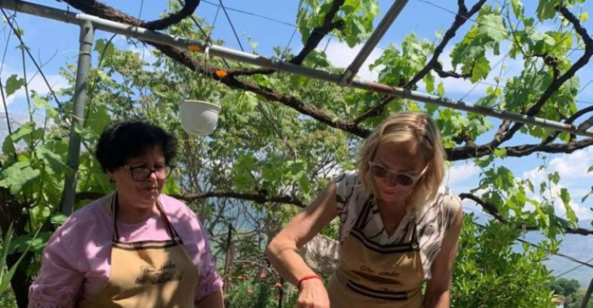 Gjirokastër, Traditional Albanian Vegetarian Cooking Class - Housity