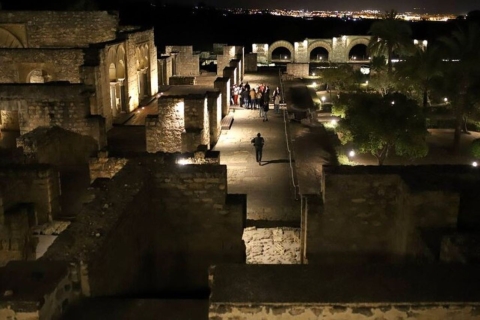 Córdoba: Medina Azahara Tour Nocturno con Entrada
