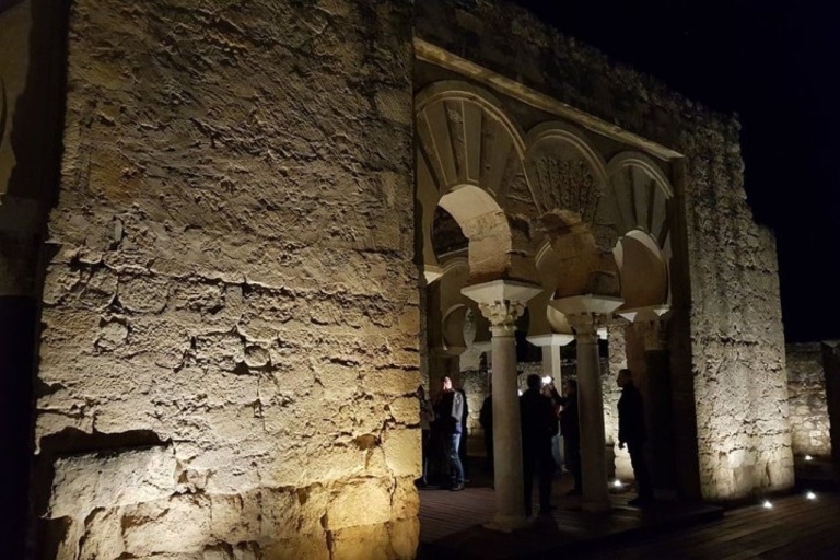 Cordoba: Nocna wycieczka po Medina Azahara z biletem