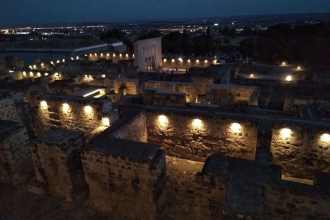 Cordoue: visite nocturne de Medina Azahara avec billet