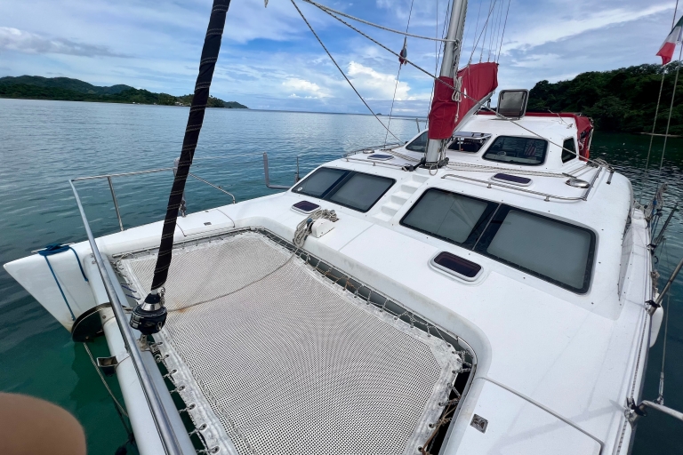 Panama City/Portobelo : Excursion en catamaran avec plongée en apnée et déjeunerVisite sans prise en charge et retour à l'hôtel