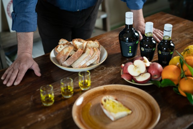 Visit Val D'Orcia Private Olive Oil Tasting and Tuscan Dinner in San Quirico d'Orcia, Italy