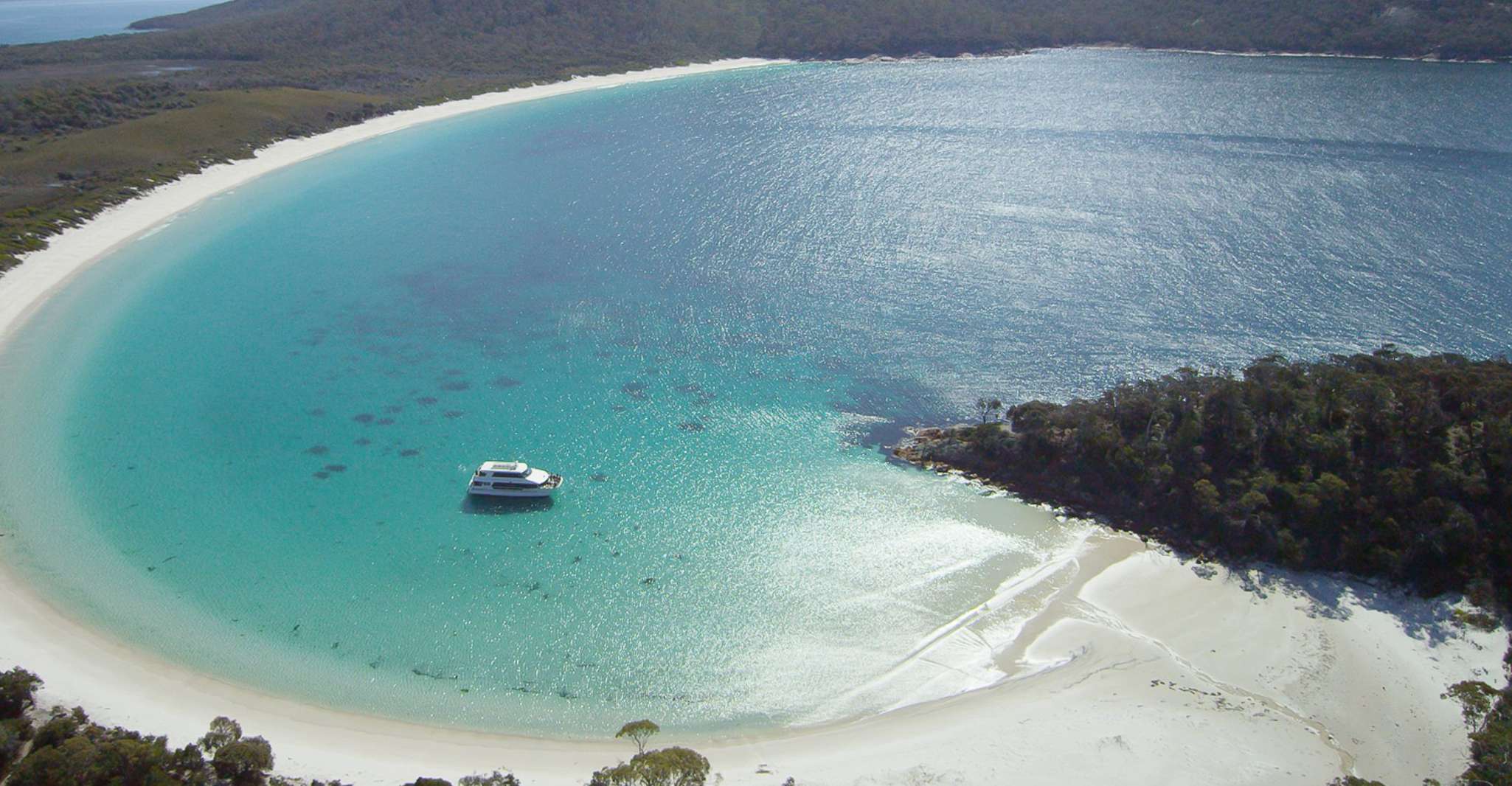 Coles Bay, Wineglass Bay Adults-Only Cruise with Lunch - Housity