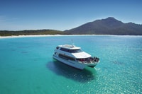 Coles Bay, Crucero solo para adultos de Glass Bay con almuerzo - Housity
