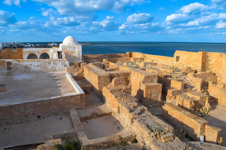 Djerba: Visit Borj El Kebir
