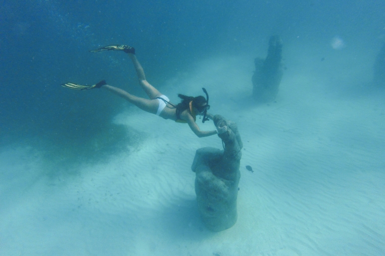 Cancun: Private Snorkeling Tour with Pickup and Drop-off
