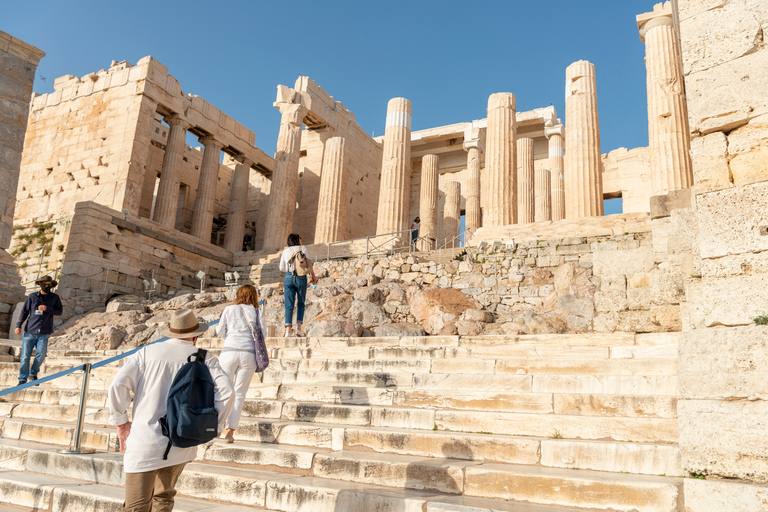 Atene: tour privato a piedi del quartiere dell&#039;Acropoli e della PlakaTour dell&#039;Acropoli e della Plaka