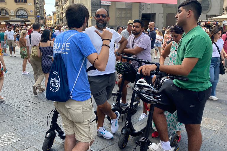 Florença: Tour particular com scooter eletrônicoExcursão privada de scooter elétrica em Florença