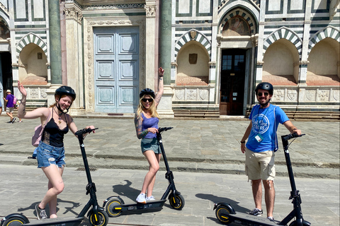 Florence: Private E-scooter Highlights TourPrivate Florence E-Scooter Tour