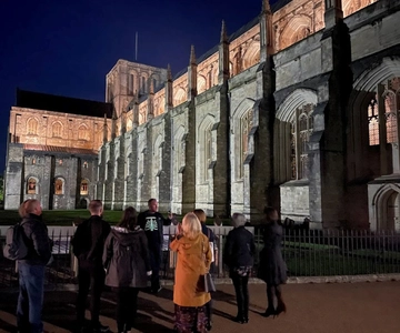 Winchester: Guided Alfred the Great Haunted Ghost Tour