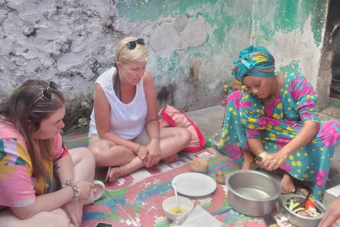 Zanzibar: Restaurangen Rock och besök i en grottaLunch med matlagningslektion