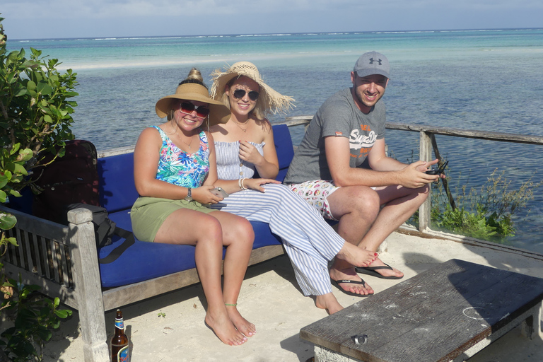 Zanzibar: bezoek restaurant Rock en rondleiding grot