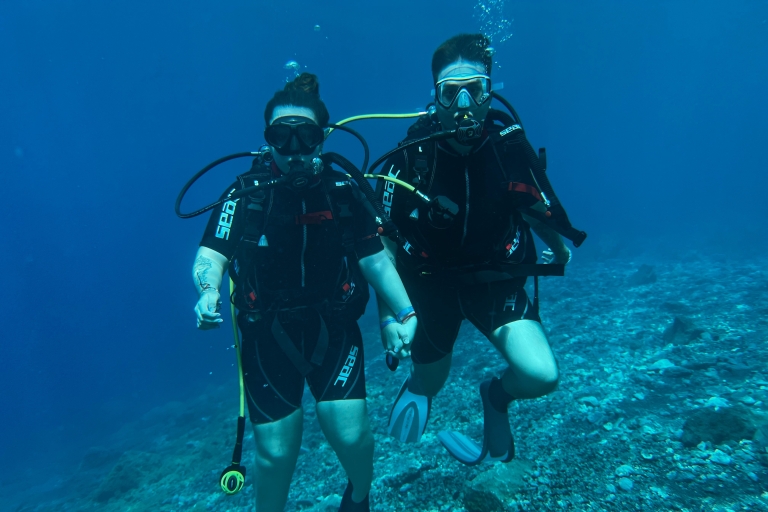 Santa Cruz de Tenerife: Licencjonowany kurs nurkowania dla początkujących