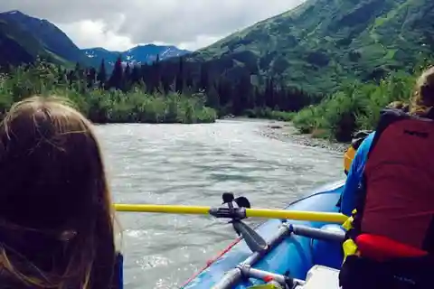 Hope: Turnagain Pass Scenic Float Trip