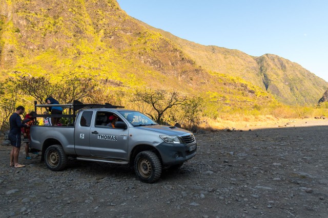 Visit Mafate 4x4 Ride and Public Hike in Réunion, France