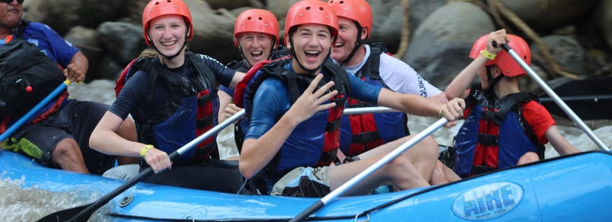 Excursion en rafting à Arenal avec déjeuner costaricien