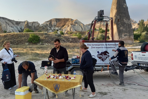 Göreme : vol en montgolfière avec transfert et champagne