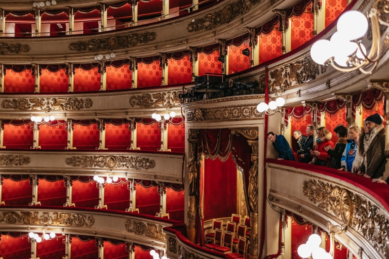 Milan: La Scala Theatre Guided Experience German Tour
