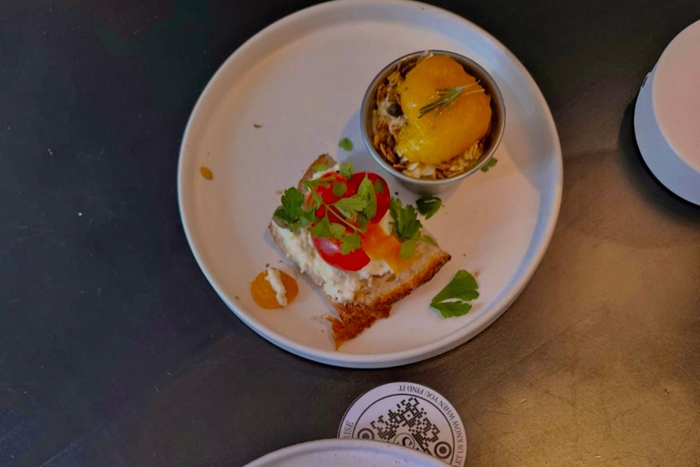 Nuremberg: Guided Café Tour with Food Samples