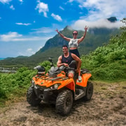 Bora Bora Combo de excursión de un día en quad y moto acuática con barbacoa polinesia