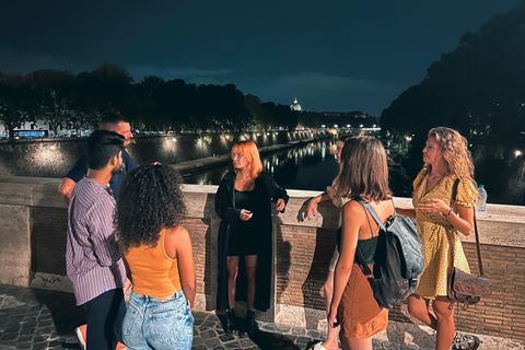 Rom: Spöklik nattvandring Spöklik rundvandring nattetidRom - en privat Privat spökvandring nattetid