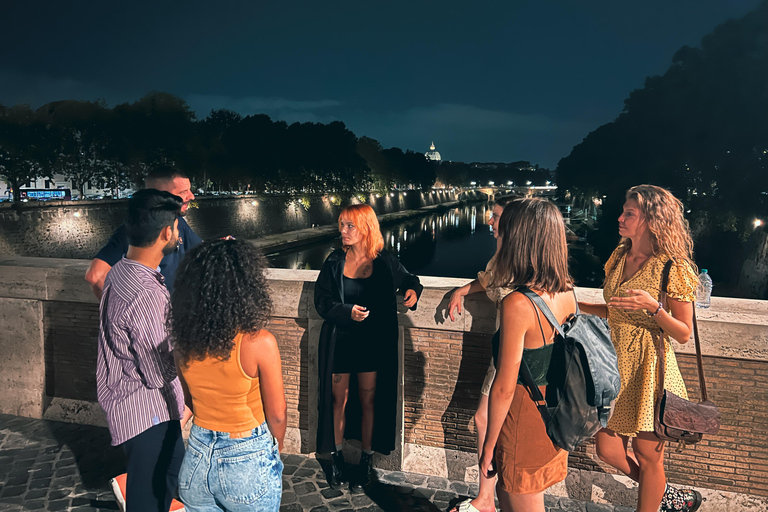 Rom: Spöklik nattvandring Spöklik rundvandring nattetidRom - en privat Privat spökvandring nattetid