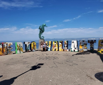 Puerto Vallarta: Bar Crawl Experience