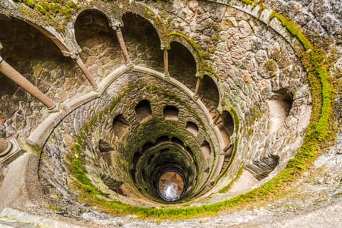 Sintra: Quinta da Regaleira Skip-the-Line Entry & Audio Tour