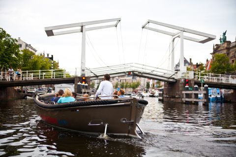 Haarlem: Open-Boat-Kanaltour im historischen Stadtzentrum